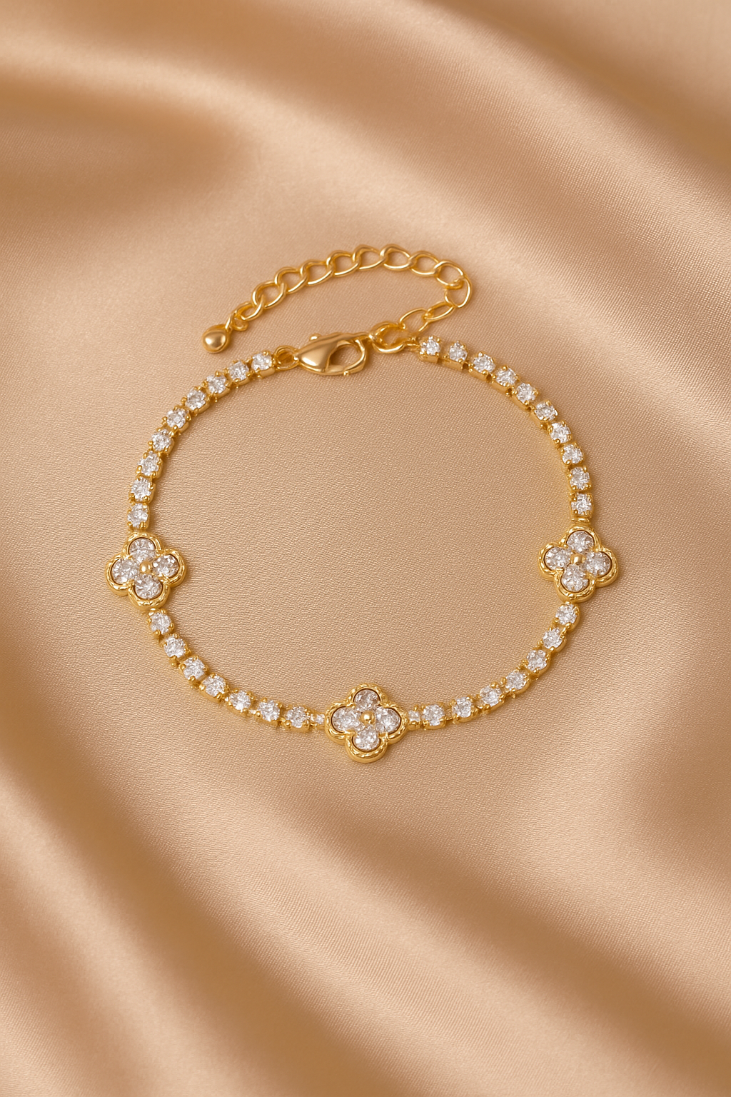 ELIORA | ELEGANCE ARMBAND