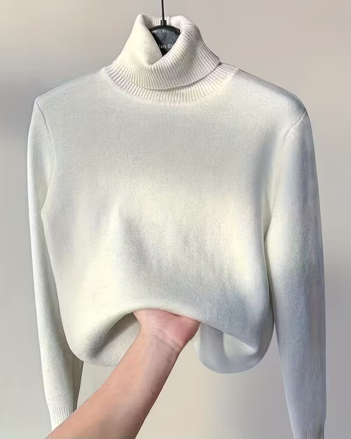 ARCTÉA | ThermoComfort Turtleneck Sweater 