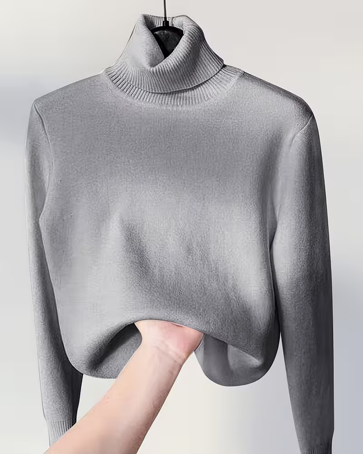 ARCTÉA | ThermoComfort Turtleneck Sweater 