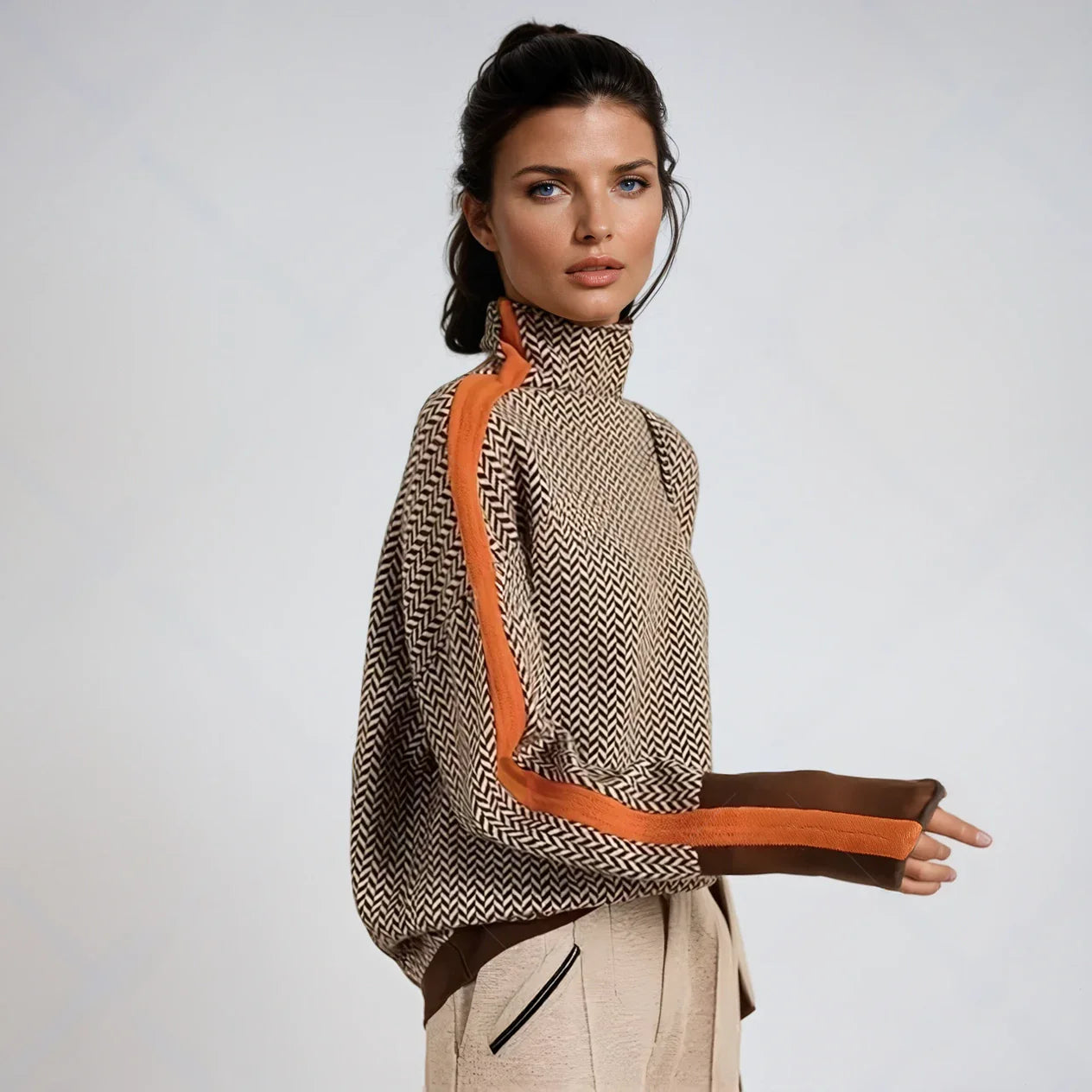 ADRIENNE | CHIC GRAPHIC SWEATER